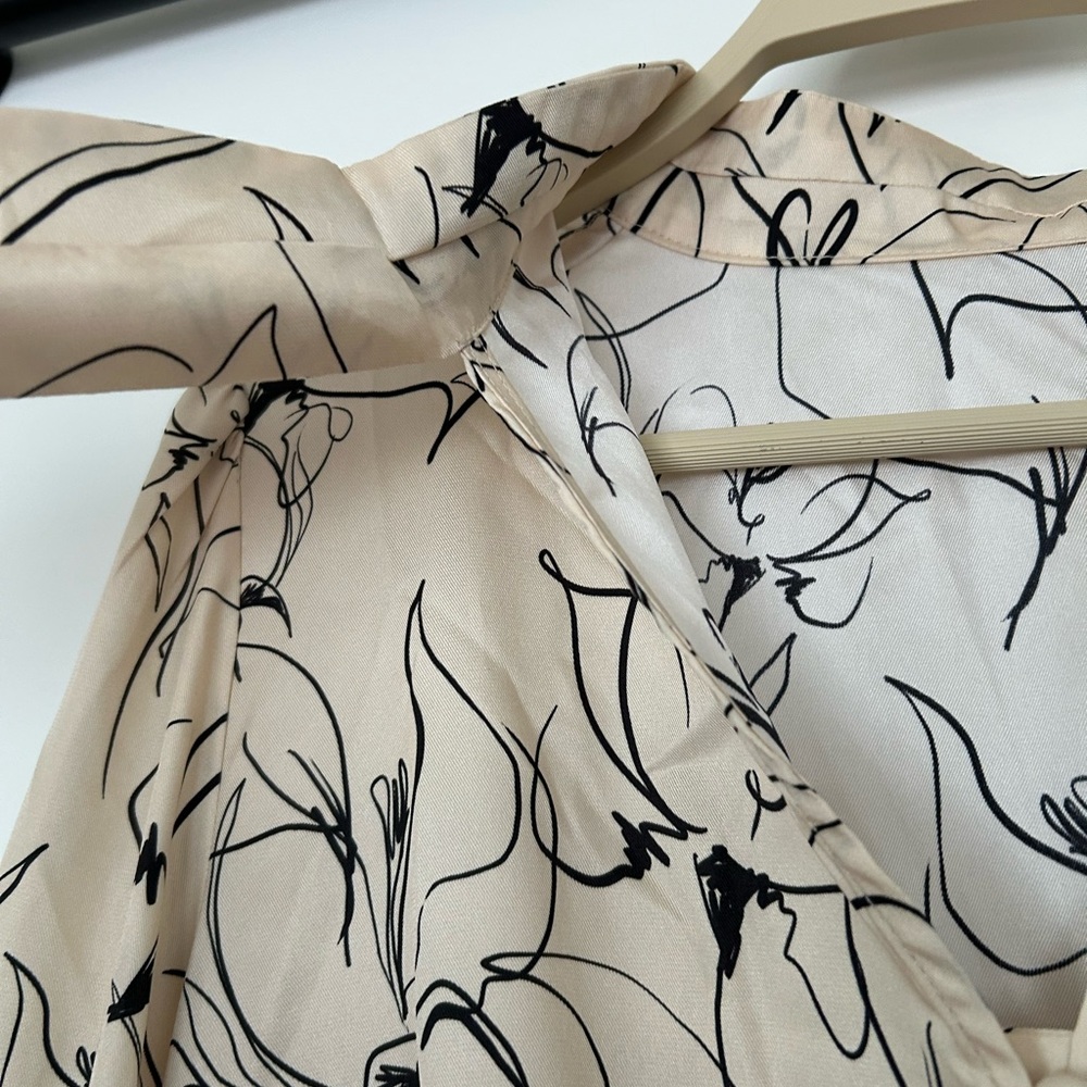 2 for 20$ 🍦🍨 Tie neck floral dress with side zip - Picture 7 of 14